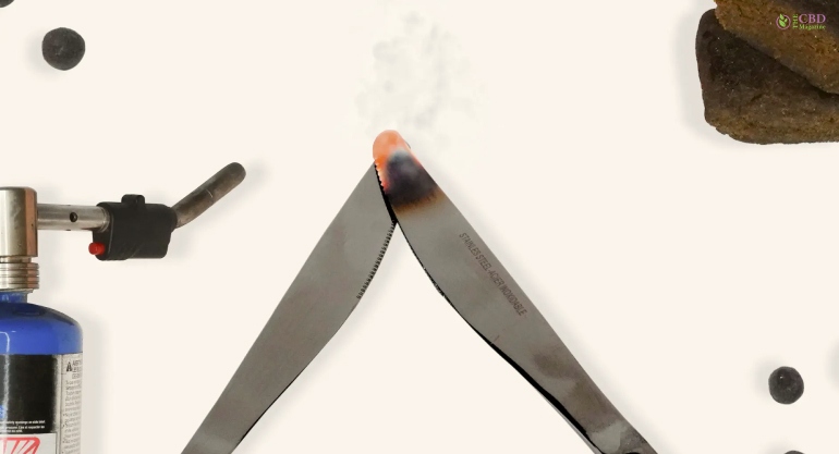 How To Smoke Hash With A Hot Knife?