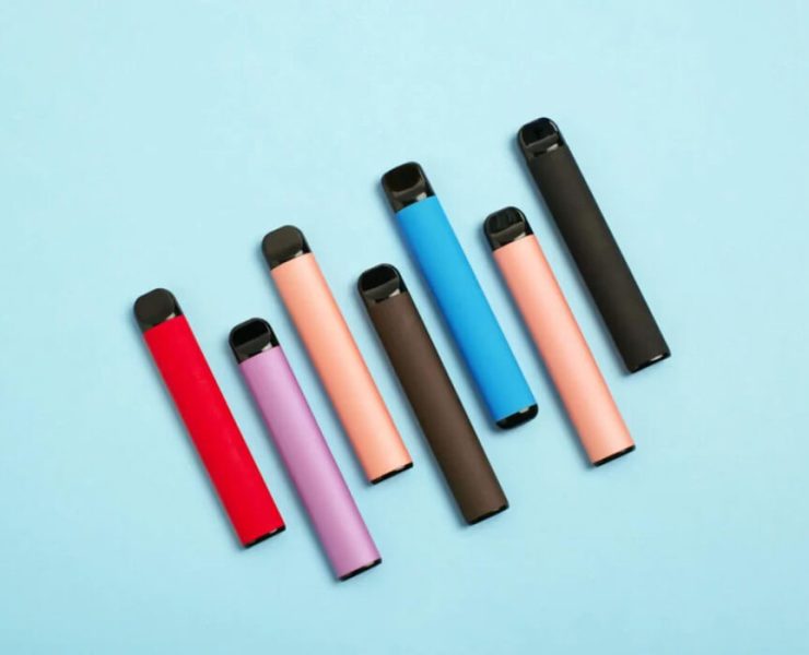 how to recharge a disposable vape